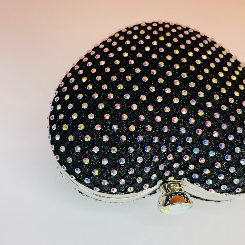 TRENDY BLACK MESH RHINESTONE HEARTBOX GOLD STRAP CHAIN CLUTCH CROSSBODY BAG - Picture 5 of 5
